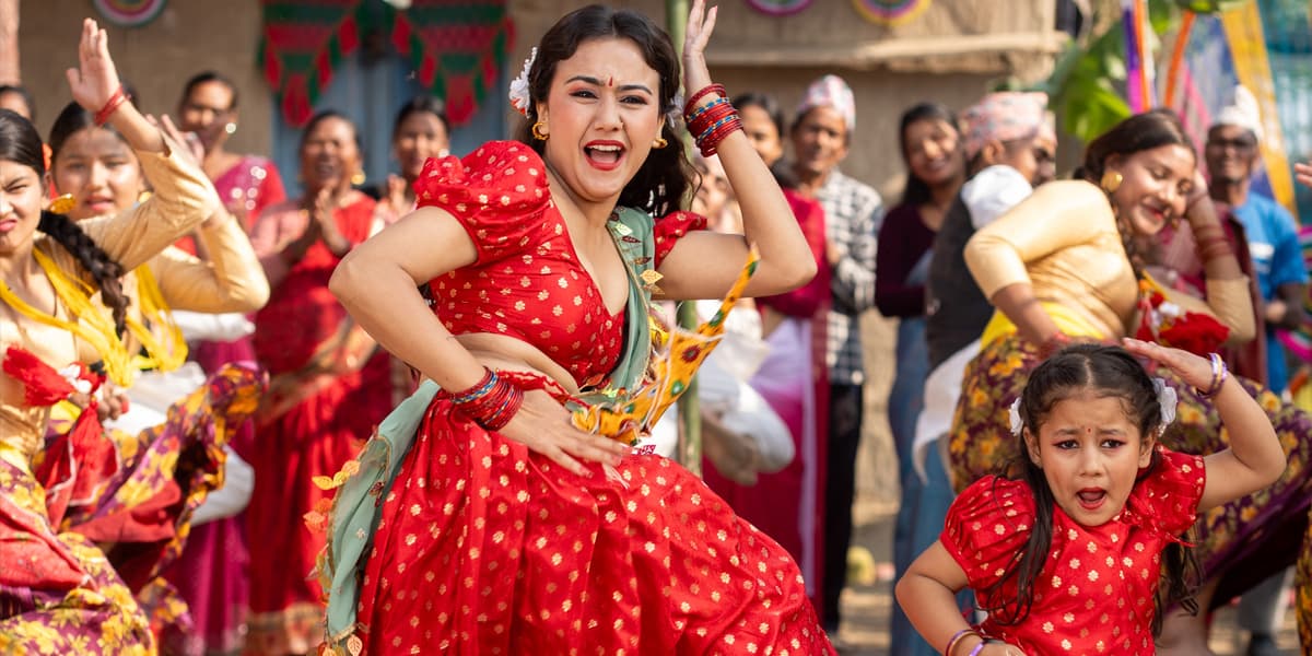 नायिका स्वस्तिमा नाचेको गीत ‘मायालाई के दिउँ म बैना’ टिकटकमा भाइरल